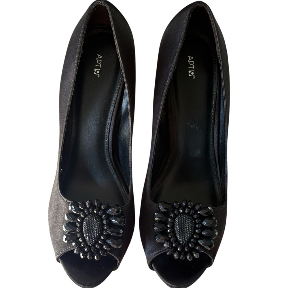 Apt. 9 Black Satin Embellished Peep Toe Heels Size 9 Medium 4" Stiletto